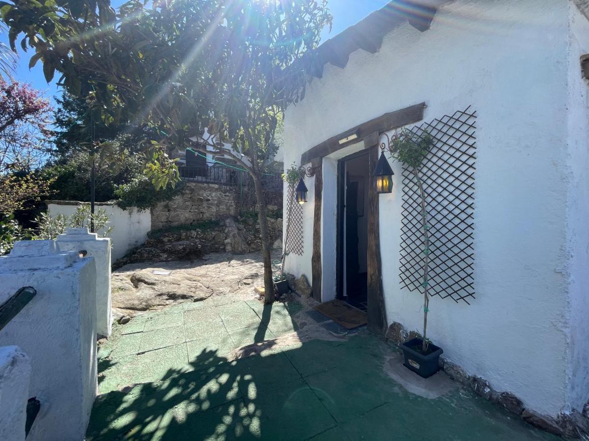 Casa Fidelina II Miraflores De La Sierra Exterior foto